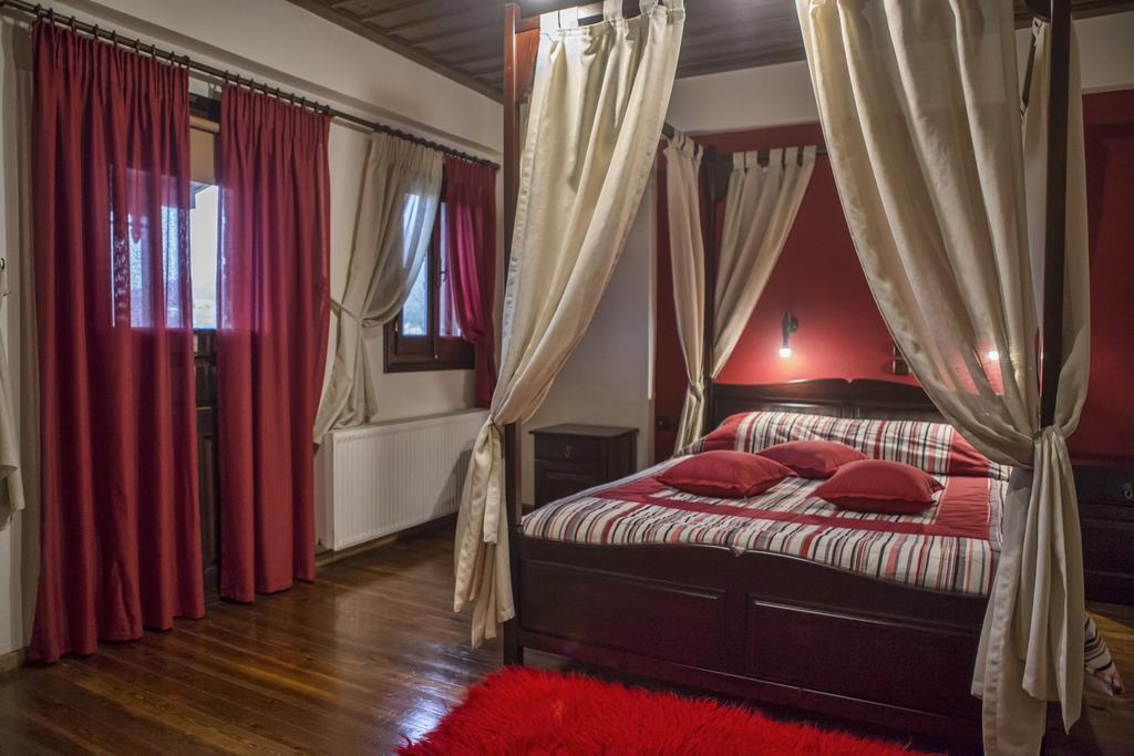 T'Asprolithia Villa Kalyvia Fylaktis Room photo